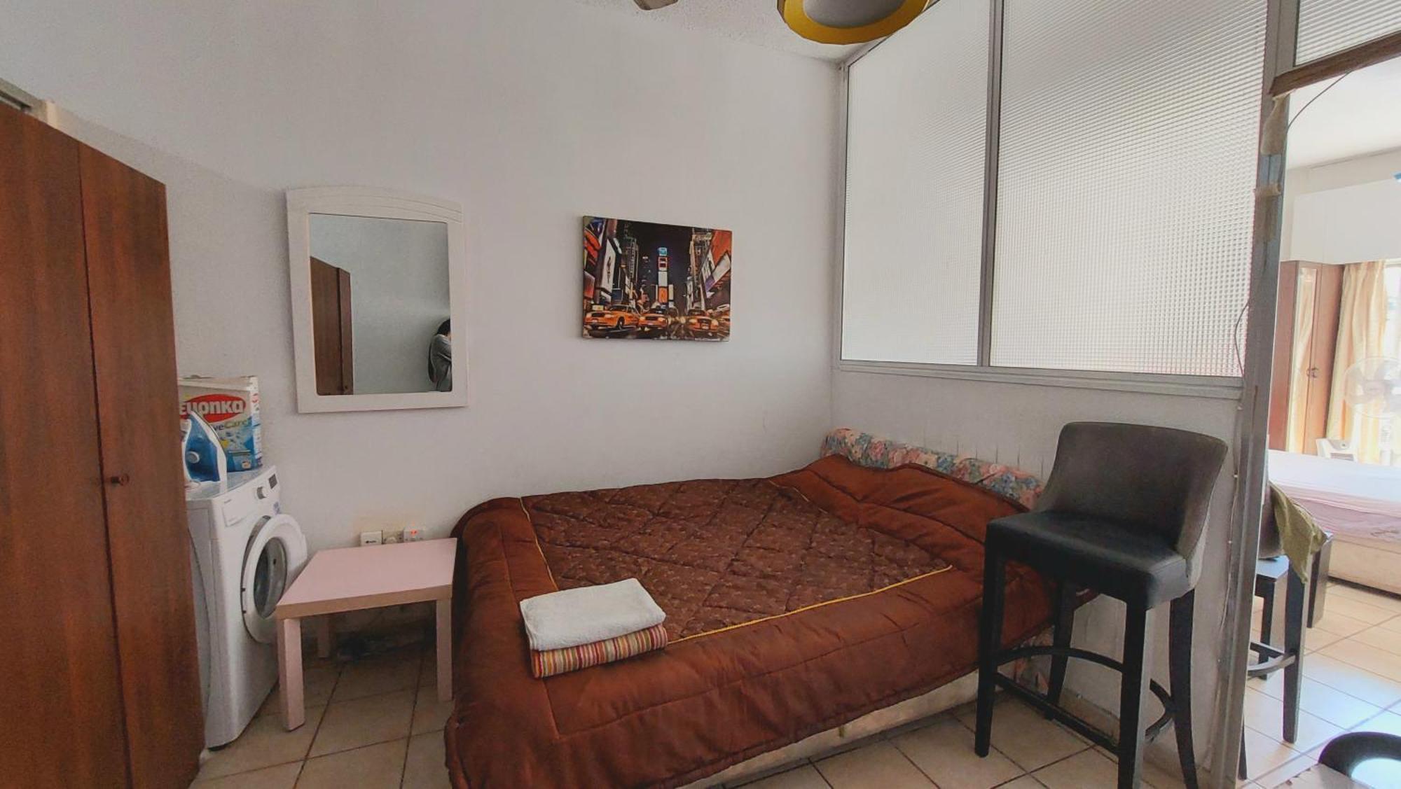 Studio Apartment Larnaca Buitenkant foto